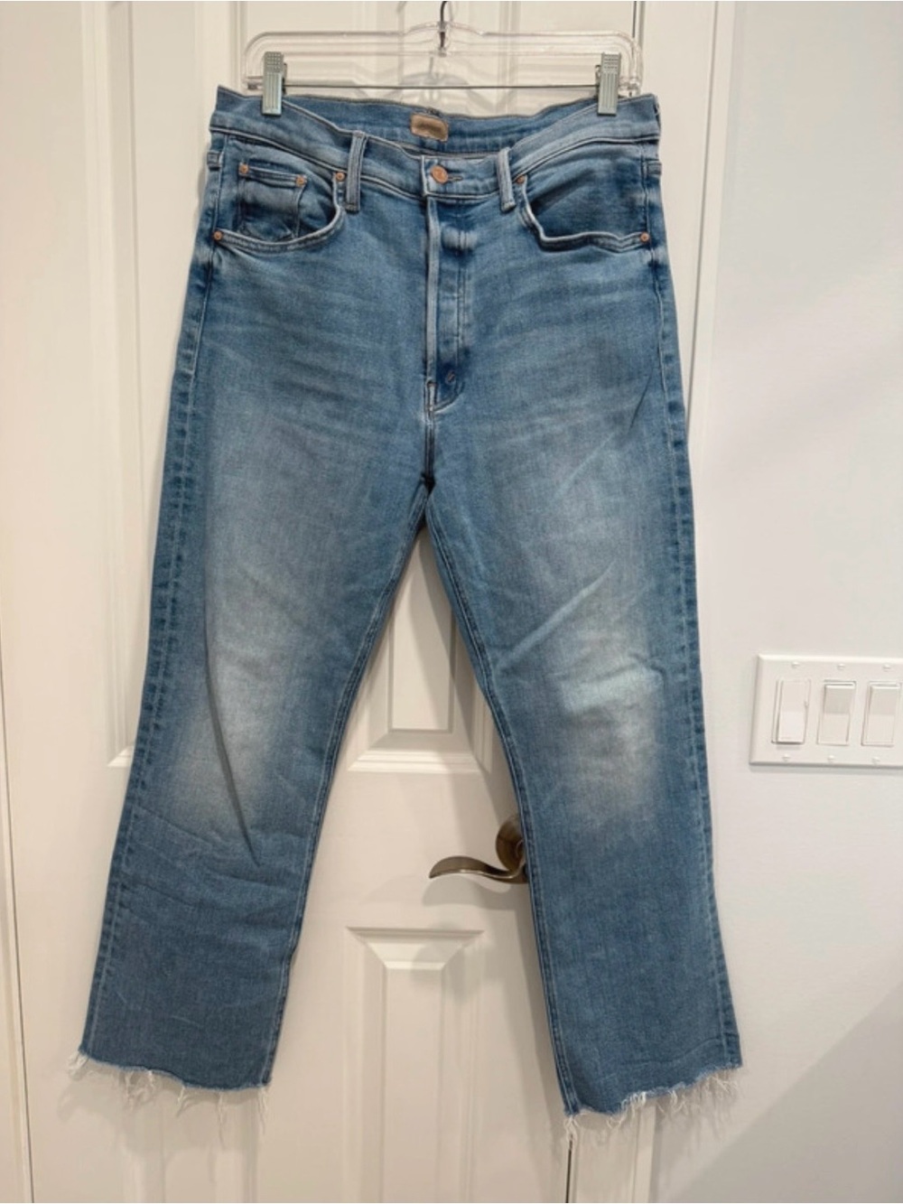 MOTHER Women’s Light Blue Straight-Leg Jeans